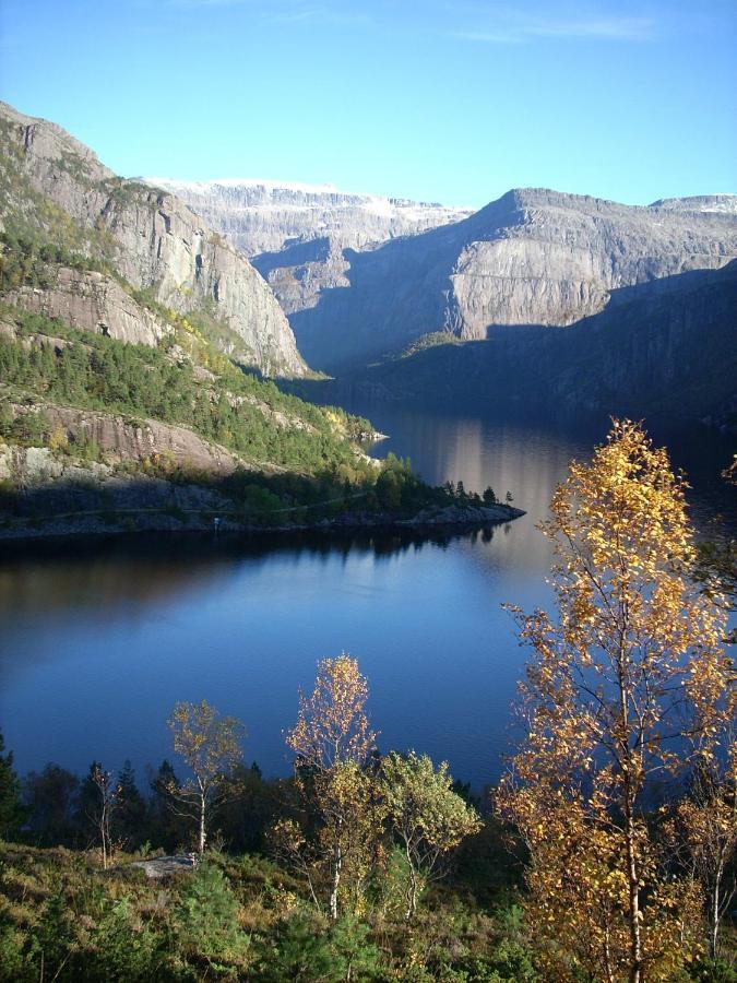 Bremanger Fjord Hotell Svelgen Екстериор снимка